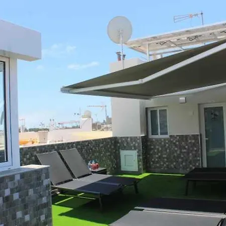 Moguel Canarian 3º Feriehus