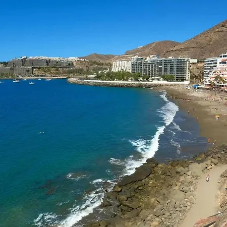 Moguel Canarian 3º Nyaraló *